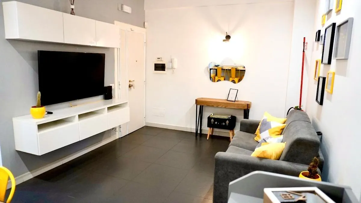 Apartament Cozy Urban Retreat Near Centocelle Park & Metro Rzym 0*,