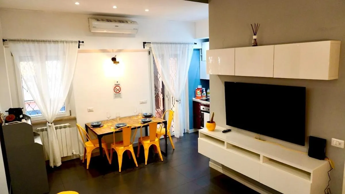 Apartament Cozy Urban Retreat Near Centocelle Park & Metro Rzym 0*,